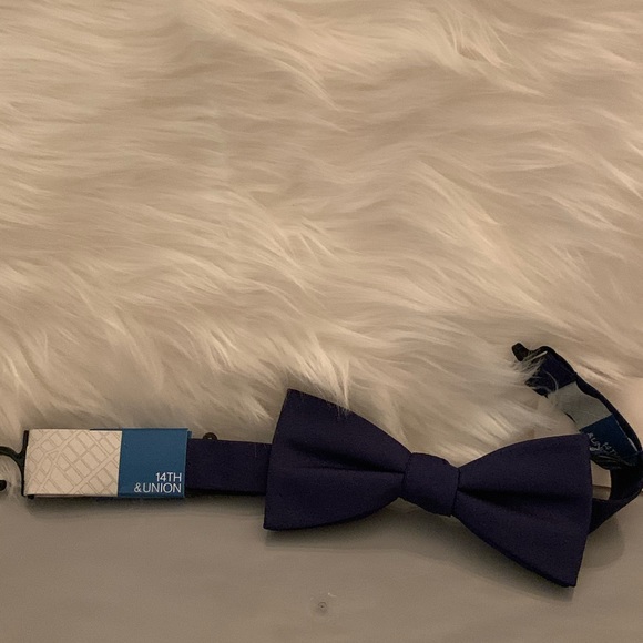 14th & Union Men’s Navy Bow tie - Picture 2 of 2